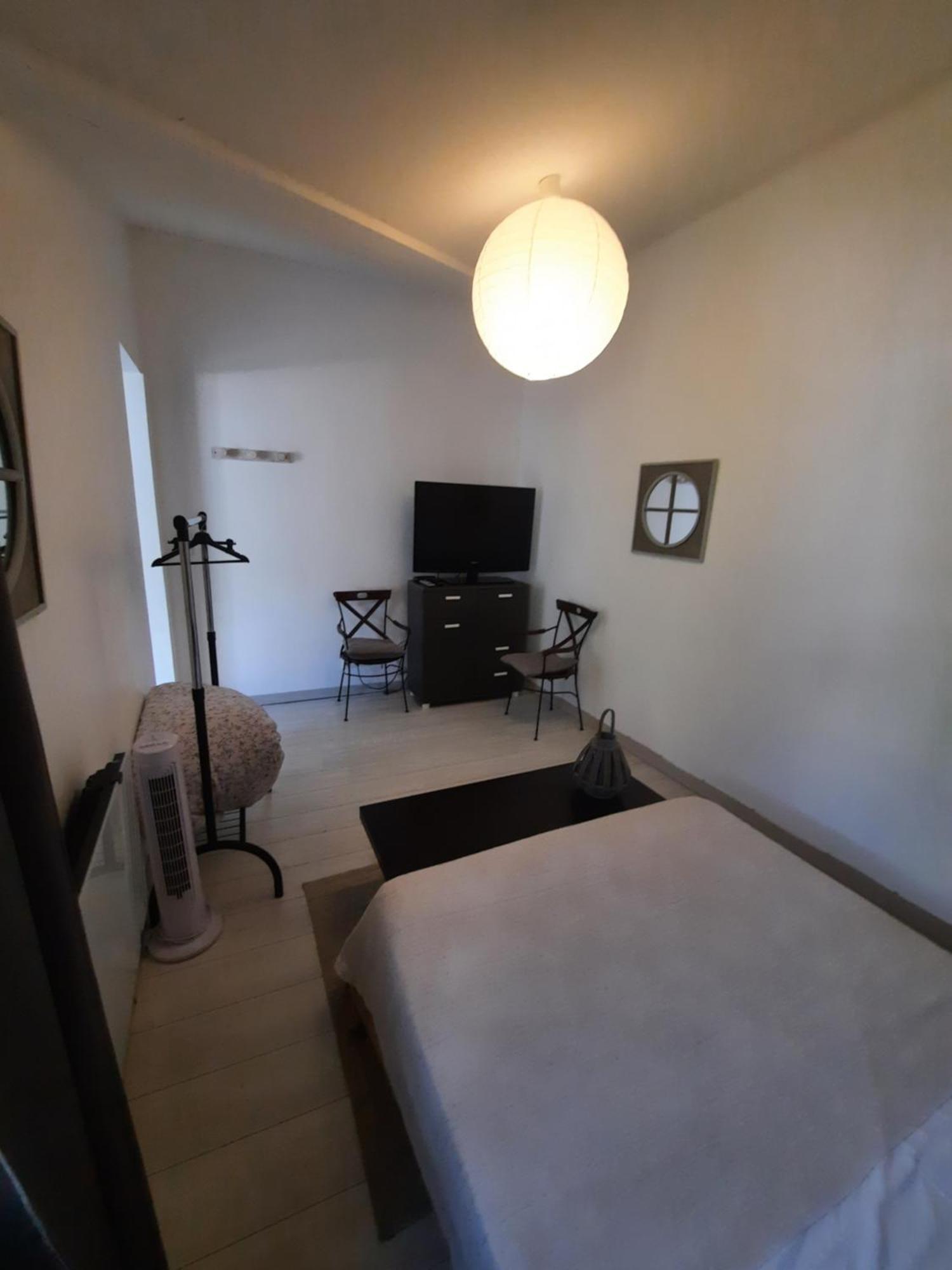 Maison Independante Avec Piscine Privative Pres De La Mer La Garde  Kültér fotó